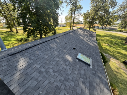 Asphalt roof